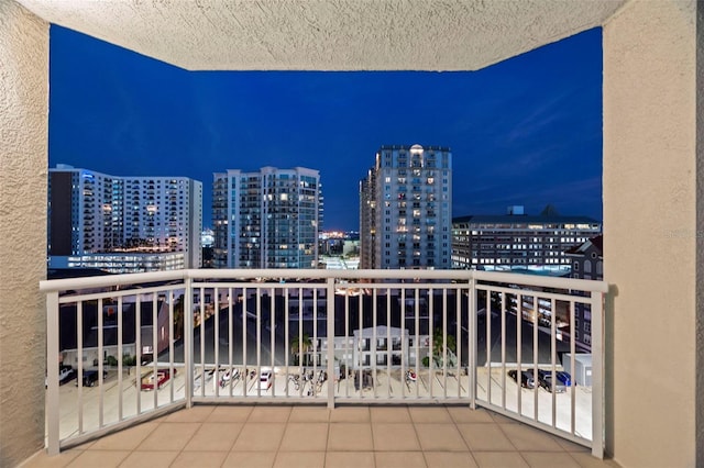 371 Channelside Walk Way Unit 1104, Tampa, FL 33602 - balcony at twilight featuring a view of city lights