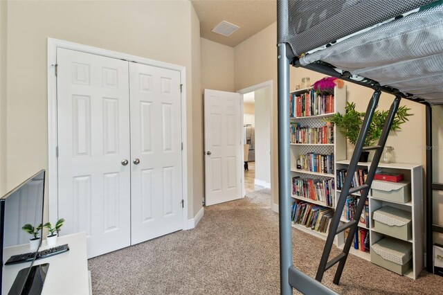 6934 Old Benton Dr, Apollo Beach, FL 33572 - corridor with carpet and baseboards