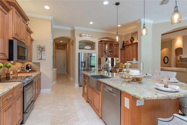 911 Pine Lake Dr, Tarpon Springs, FL 34688 - photo 15