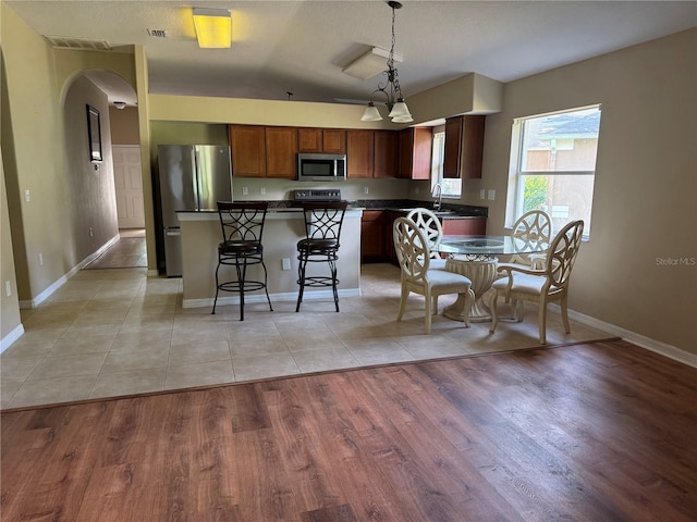 7201 Royal George Ct, Wesley Chapel, FL 33545 - photo 3