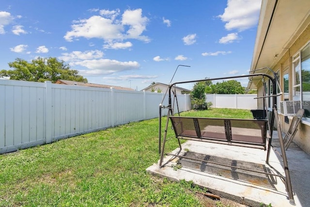 8030 San Bernardino Dr, Port Richey, FL 34668 - view of fenced backyard