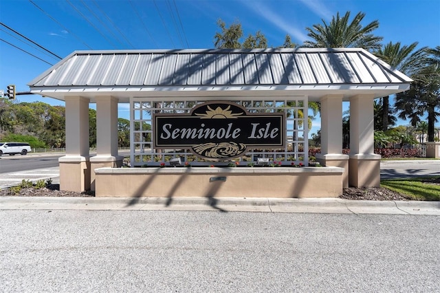 7296 Marathon Dr Unit 603, Seminole, FL 33777 - view of community sign