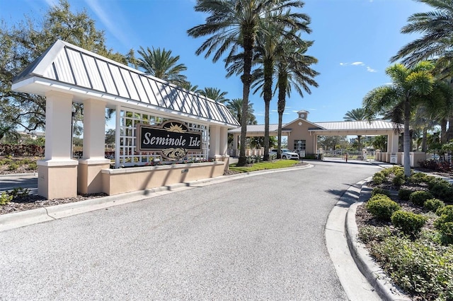 7296 Marathon Dr Unit 603, Seminole, FL 33777 - view of community sign