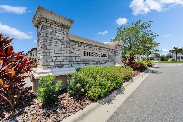 7307 Gulf Cypress Ave, Land O Lakes, FL 34637 - photo 5