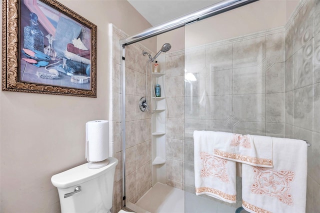 2182 Corinne Ct S Unit C, Saint Petersburg, FL 33712 - full bathroom featuring tiled shower and toilet
