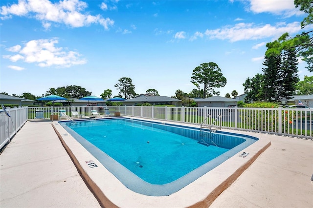 2182 Corinne Ct S Unit C, Saint Petersburg, FL 33712 - view of community pool