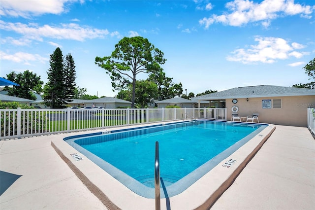 2182 Corinne Ct S Unit C, Saint Petersburg, FL 33712 - community pool with a patio
