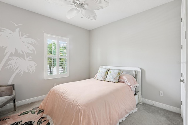 5426 Wayfarer Ave, Apollo Beach, FL 33572 - carpeted bedroom featuring baseboards and a ceiling fan