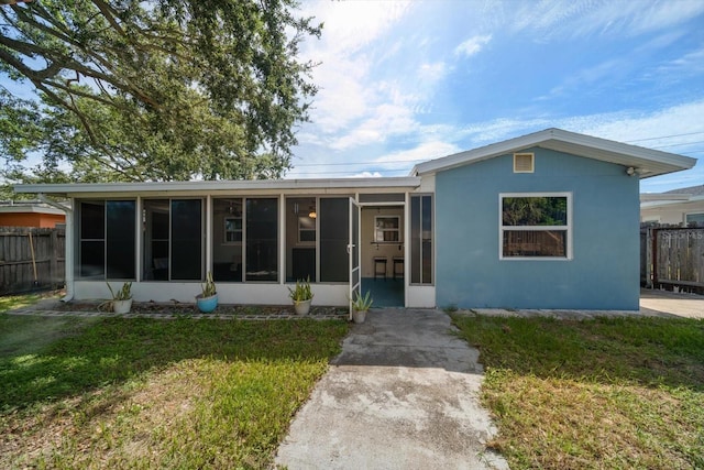 1226 Robin Hood Ln, Dunedin, FL 34698 - photo 41