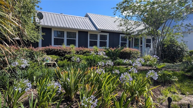 320 E Graves Ave, Orange City, FL 32763 - photo 2