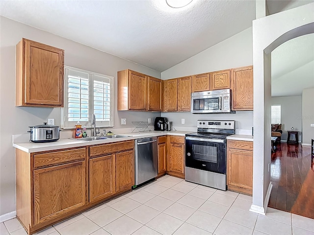 30616 Lanesborough Cir, Wesley Chapel, FL 33543 - photo 19