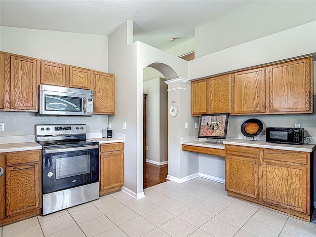 30616 Lanesborough Cir, Wesley Chapel, FL 33543 - photo 20