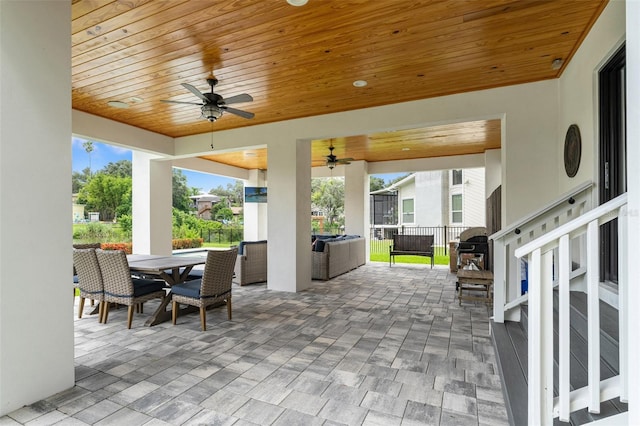 8107 N River Shore Dr, Tampa, FL 33604 - photo 41