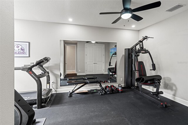 1507 Amarone Pl, Lutz, FL 33548 - exercise room with a ceiling fan, recessed lighting, and a textured ceiling