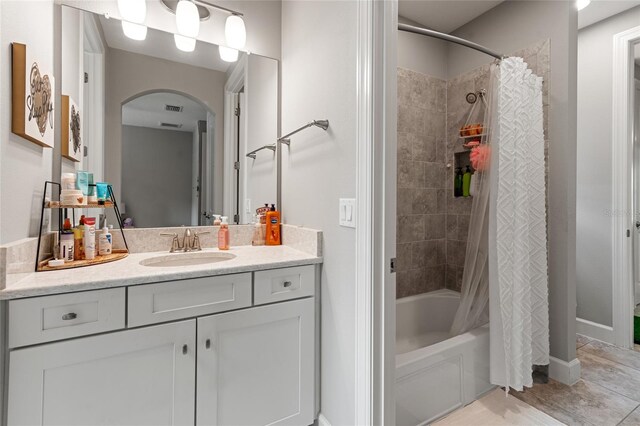 1507 Amarone Pl, Lutz, FL 33548 - bathroom with vanity and shower / bath combo