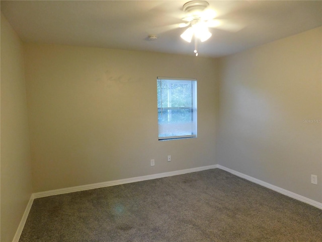 507 Francis Blvd, Lakeland, FL 33801 - empty room featuring dark colored carpet and ceiling fan