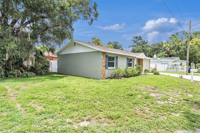 6601 N Elizabeth St, Tampa, FL 33604 - view of property exterior featuring stucco siding