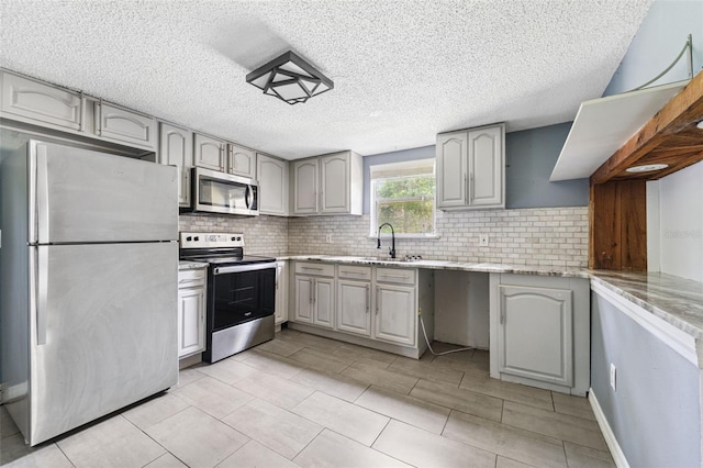 18812 Carr Dr, Lutz, FL 33559 - photo 25