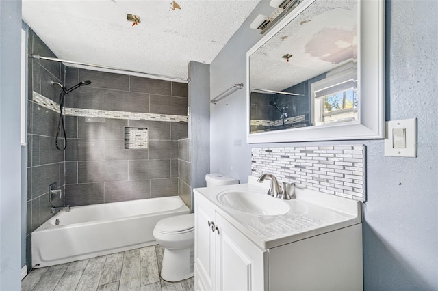 18812 Carr Dr, Lutz, FL 33559 - photo 26