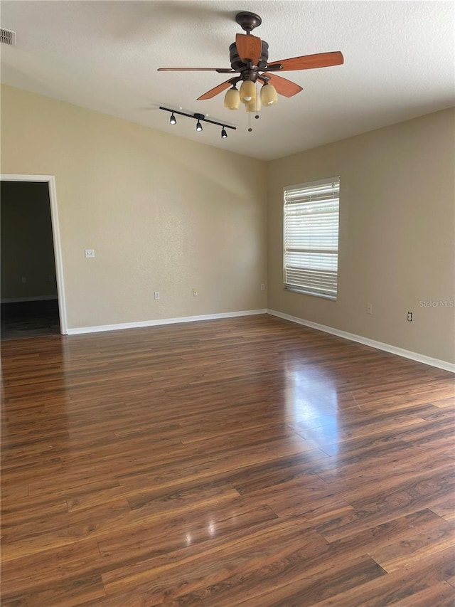 10915 Dunscore Cottage Way, Wimauma, FL 33598 - photo 4