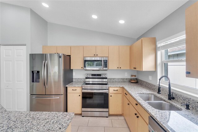 904 Pennsylvania Ave, Clearwater, FL 33755 - photo 14