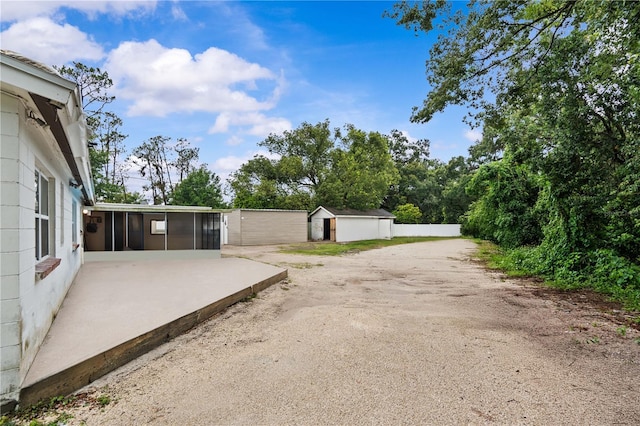 13002 E Wheeler Rd, Dover, FL 33527 - photo 20