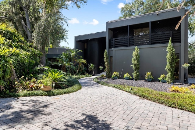 410 Montrose Ave, Temple Terrace, FL 33617 - photo 2