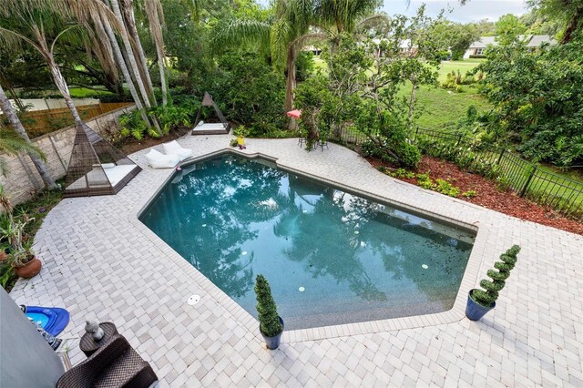 410 Montrose Ave, Temple Terrace, FL 33617 - photo 7