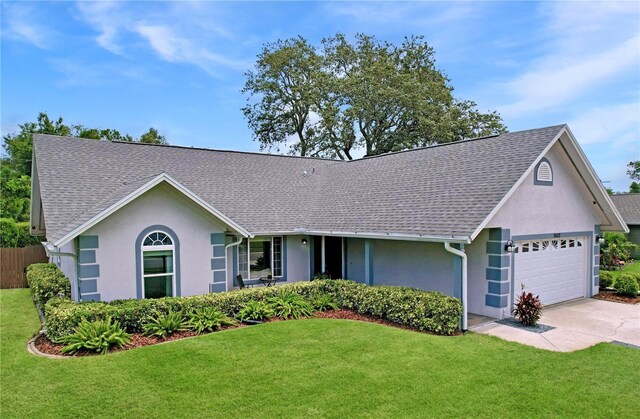 1437 Stonehenge Way, Palm Harbor, FL 34683 - ranch-style home with stucco siding, a garage, roof with shingles, and driveway