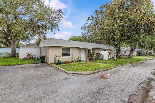 6917/6919 Mc Bride Ct, New Port Richey, FL 34652 - photo 2