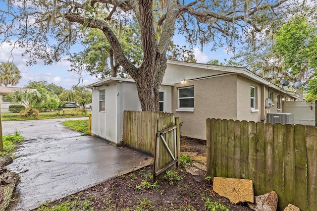 6917/6919 Mc Bride Ct, New Port Richey, FL 34652 - photo 24