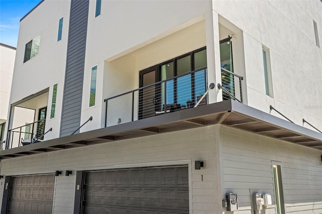 4311 W Fig St Unit 1, Tampa, FL 33609 - view of building exterior featuring an attached garage