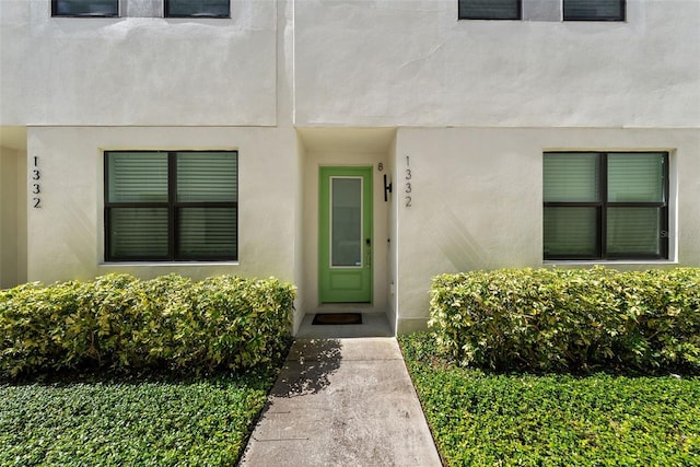 1332 W Gray St Unit 8, Tampa, FL 33606 - photo 2