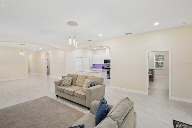 33433 Loop Ct, Webster, FL 33597 - photo 10