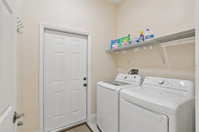 33433 Loop Ct, Webster, FL 33597 - photo 37