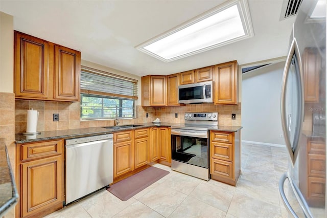 3416 S 70th St, Tampa, FL 33619 - photo 16