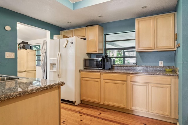 8006 N Temple Pl, Tampa, FL 33617 - photo 9