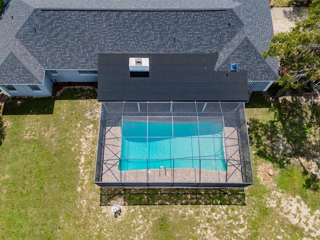 1302 Ivywood Dr, Brandon, FL 33510 - view from above of property with a pool area