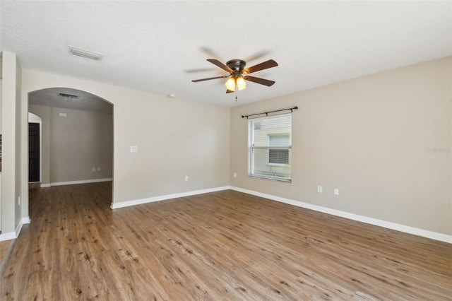 7842 Carriage Pointe Dr, Gibsonton, FL 33534 - photo 17