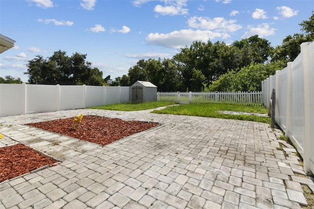 7842 Carriage Pointe Dr, Gibsonton, FL 33534 - photo 86