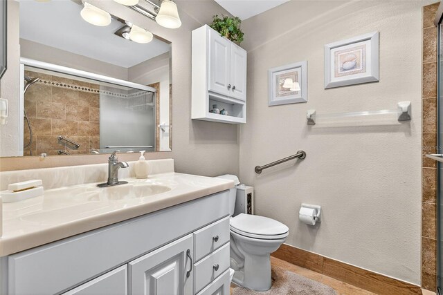 2201 Hartlebury Way Unit 2201, Sun City Center, FL 33573 - full bathroom with vanity and tiled shower