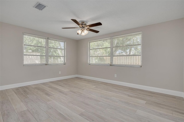 2721 Lawn Pl, Holiday, FL 34691 - photo 17