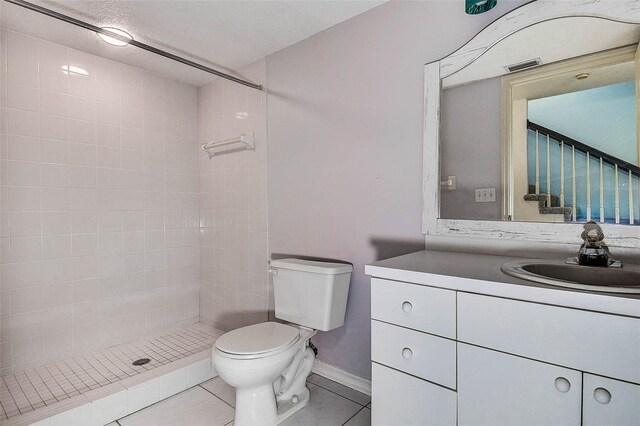 14865 Seminole Trl, Seminole, FL 33776 - full bath with tile patterned flooring, vanity, and a tile shower