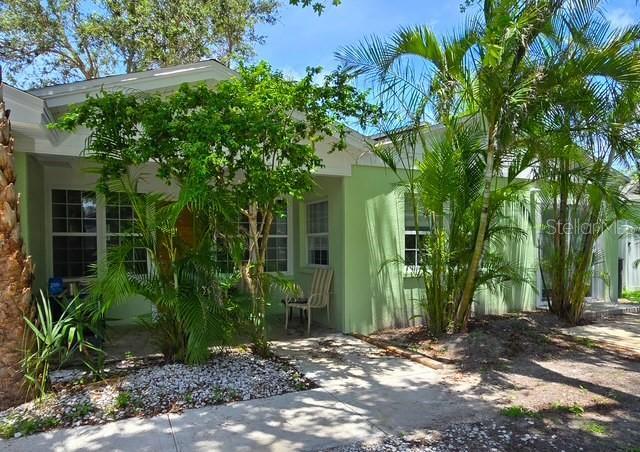 750 Bay Esplanade, Clearwater Beach, FL 33767 - view of side of property featuring stucco siding