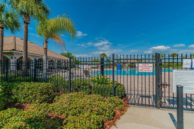 12221 Fairlawn Dr, Riverview, FL 33579 - photo 32