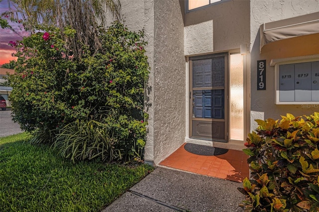 8719 Cove Ct Unit 10, Tampa, FL 33615 - photo 2