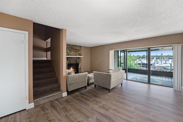 8719 Cove Ct Unit 10, Tampa, FL 33615 - photo 4