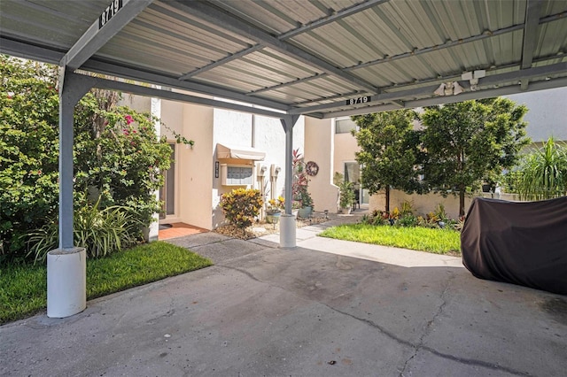 8719 Cove Ct Unit 10, Tampa, FL 33615 - photo 30