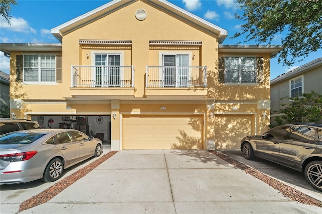 6723 Eagle Feather Dr, Riverview, FL 33578 - photo 2