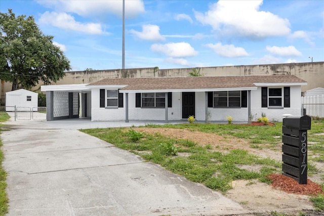 5817 E 30th Ave, Tampa, FL 33619 - photo 1